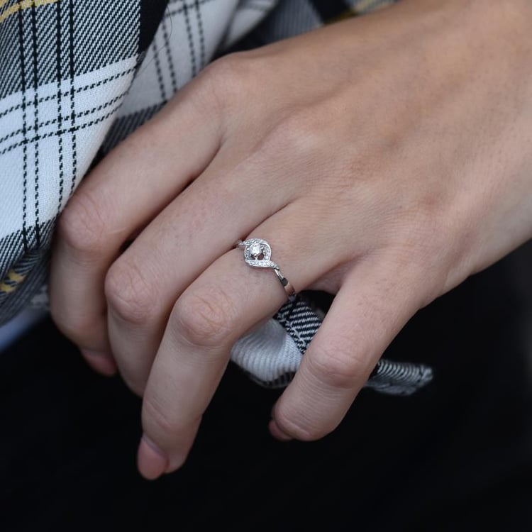 Ring mit Lab Grown Diamanten Nurisa 119043