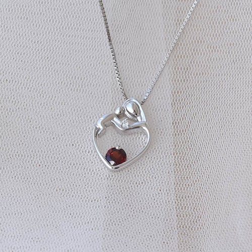 Silberner Anhänger Mutter und Kind mit Granat und Diamant Ella