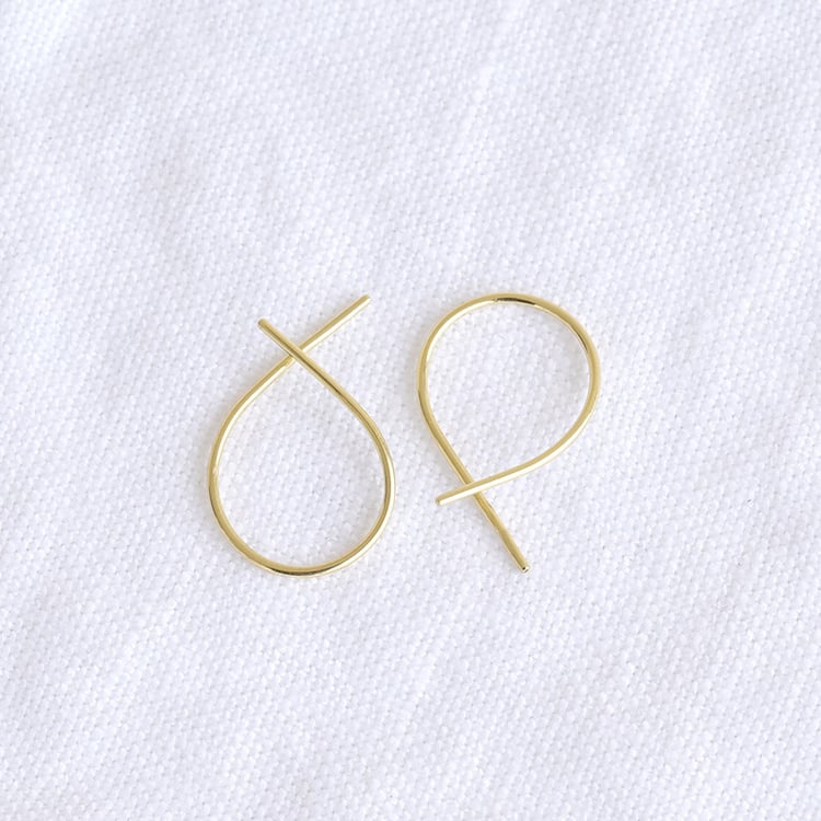 Goldene Ohrringe im ungewöhnlichen Design Aapeli 84435