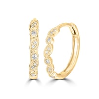 Elegante Creolen mit Diamanten Veeti