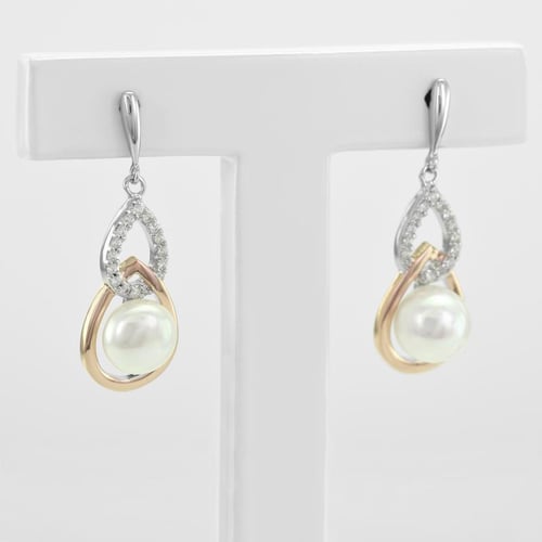 Elegante Perlohrringe aus Silber mit Zirkonia Masine