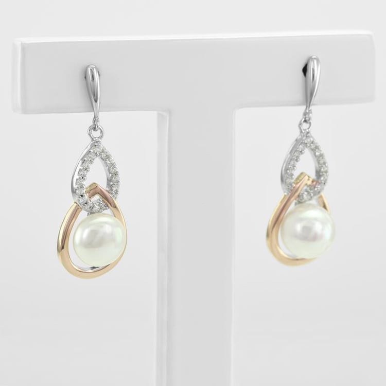 Ohrringe hängend mit Perlen 9516