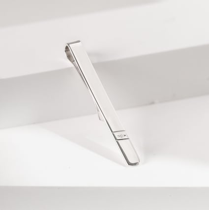 Silberne Krawattennadel mit Diamanten und Gravur Ihrer Wahl Dylan