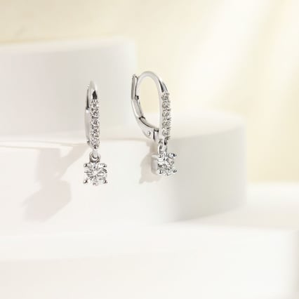 Silberne Hängeohrringe mit 0.2ct natürlichen Diamanten Sumaya