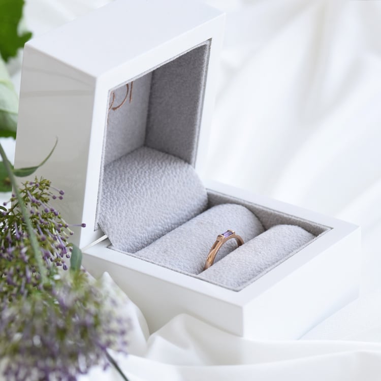 Goldener Ring mit Amethyst Xenia 82390