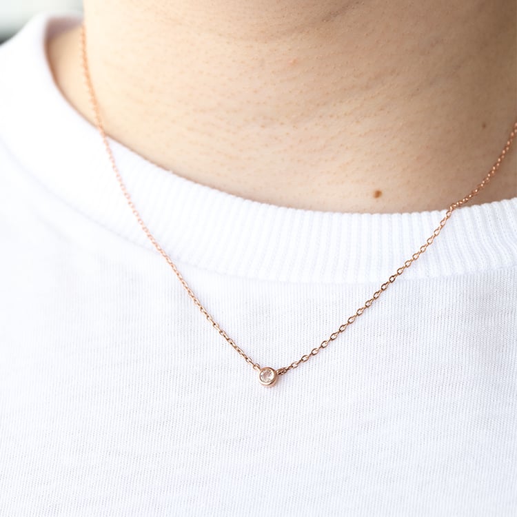Silberne minimalistische Kette mit einem Morganit Glosie 125152