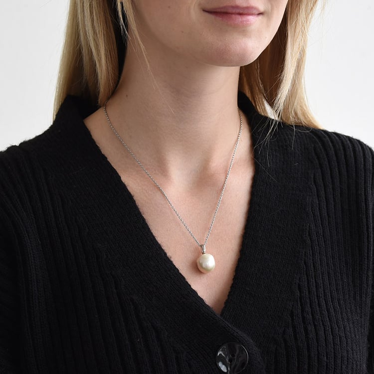 Silberner Anhänger mit Perle Nitin 83693