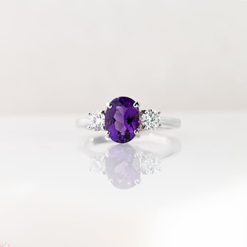 Verlobungsring mit Amethyst und Lab Grown Diamanten Brink