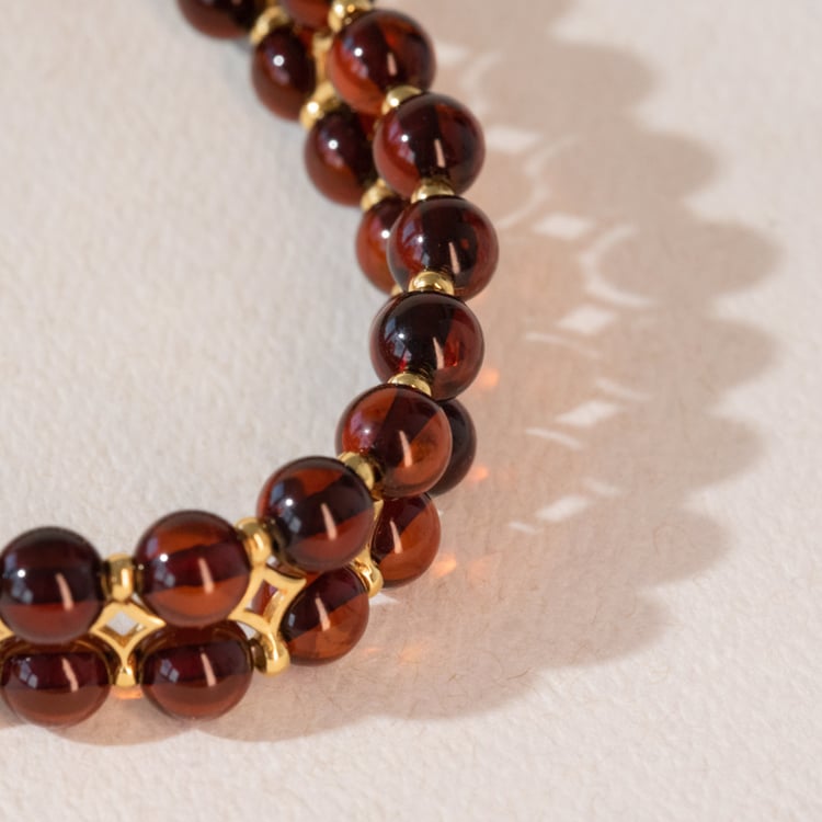 Silbernes Armband mit Bernsteinen in Dunkelrot Milenia 101118