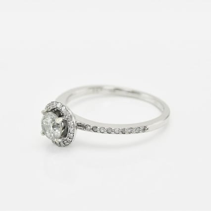 Verlobungsring im Halo-Stil mit Lab Grown Diamanten Lyisa