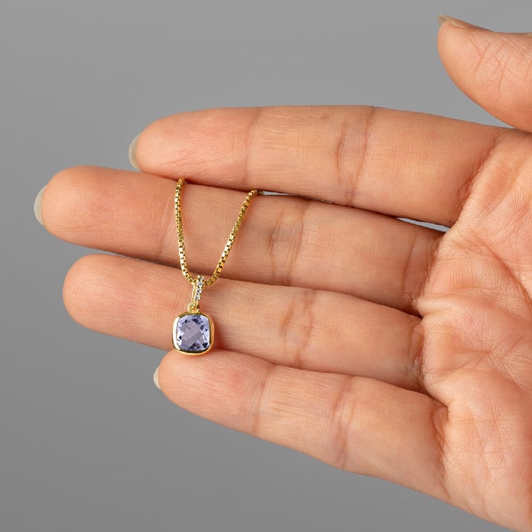 Goldener Anhänger mit Tansanit und Lab Grown Diamanten Janice 150037