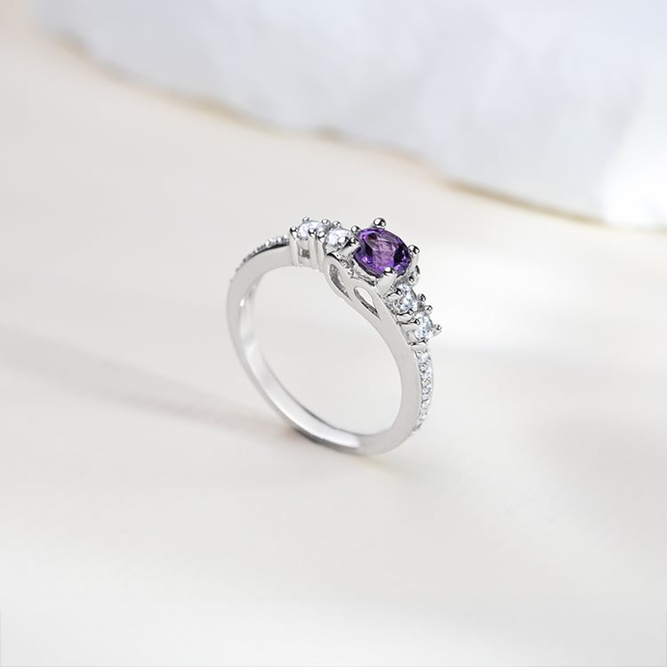 Romantischer Silberring mit Amethyst Tereza 151815