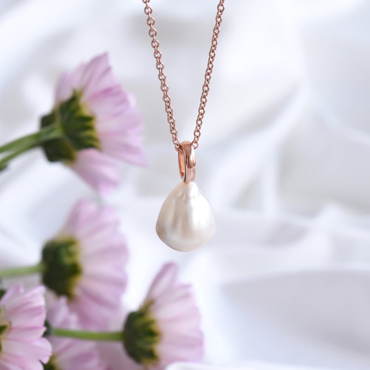 Vergoldeter Anhänger mit Perle Olav 83596