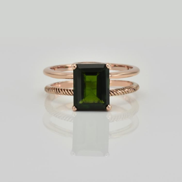 Goldener Ring mit Diopsid 22499