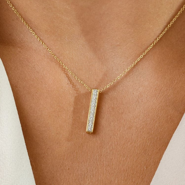 Goldener Anhänger mit Lab Grown Diamanten Ola 161485