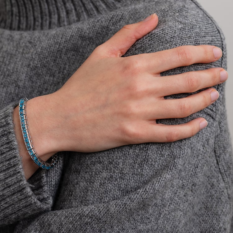 Silberarmband mit 16,75 ct eisblauem Topasen Andela 133325