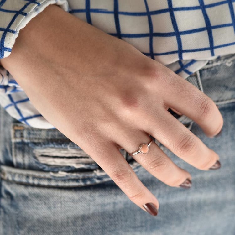 Goldring mit Cabochon-Koralle Yana 40582