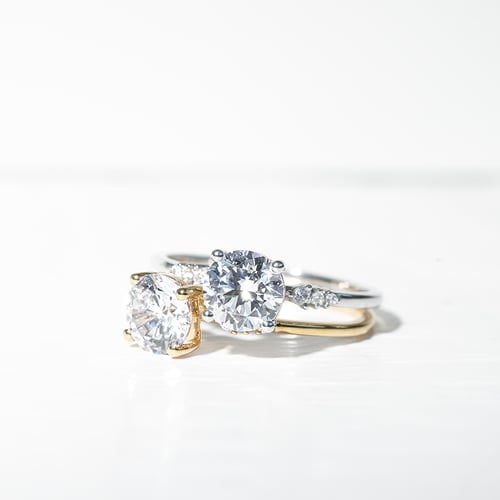 Verlobungsring mit Diamanten Amity