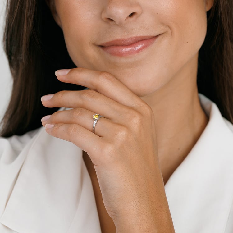 Verlobungsring aus Gold mit 0.36ct IGI-zertifiziertem Lab Grown Diamanten Mileva 158301