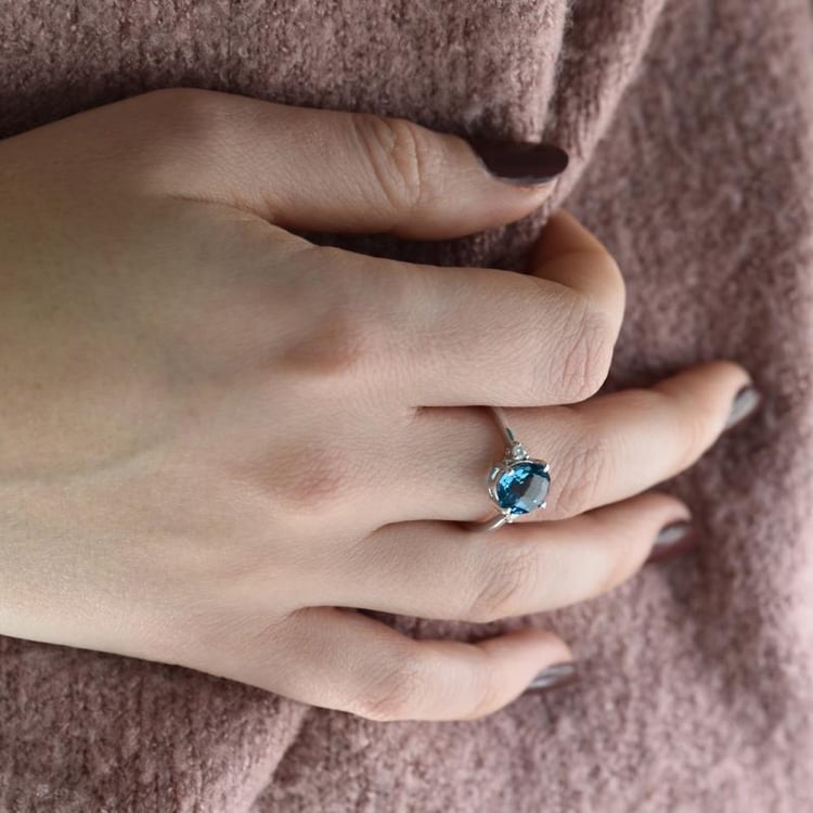 Goldring mit Topas 40453