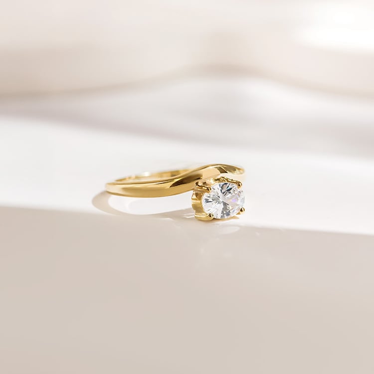 Atypischer Verlobungsring 155413