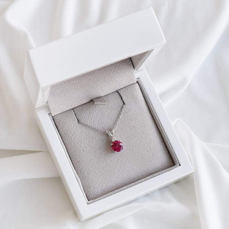 Goldener Rubinanhänger mit Diamant Emolyna 93708