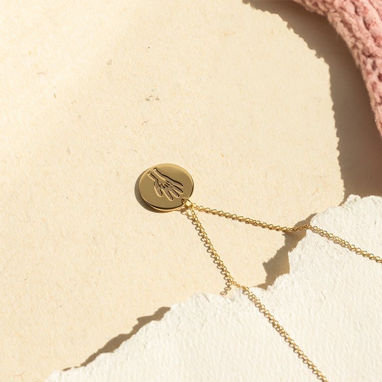 Anhänger mit Gravur einer Hand Mimi 138184