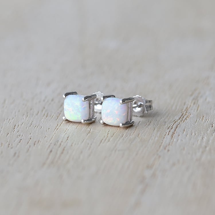 Goldohrringe mit Opalen 65298