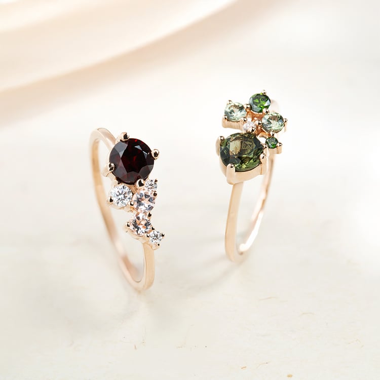 Cluster Ring mit Moldaviten, Saphiren und Diamanten Irma 146800