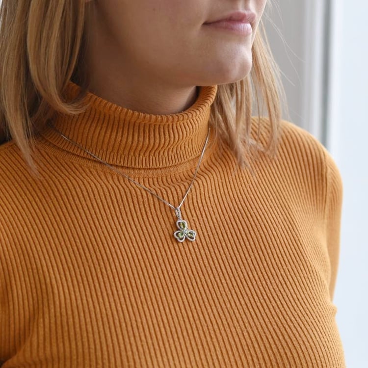 Olivin Kleeblatt aus Silber mit Zirkonia Yamie 107823