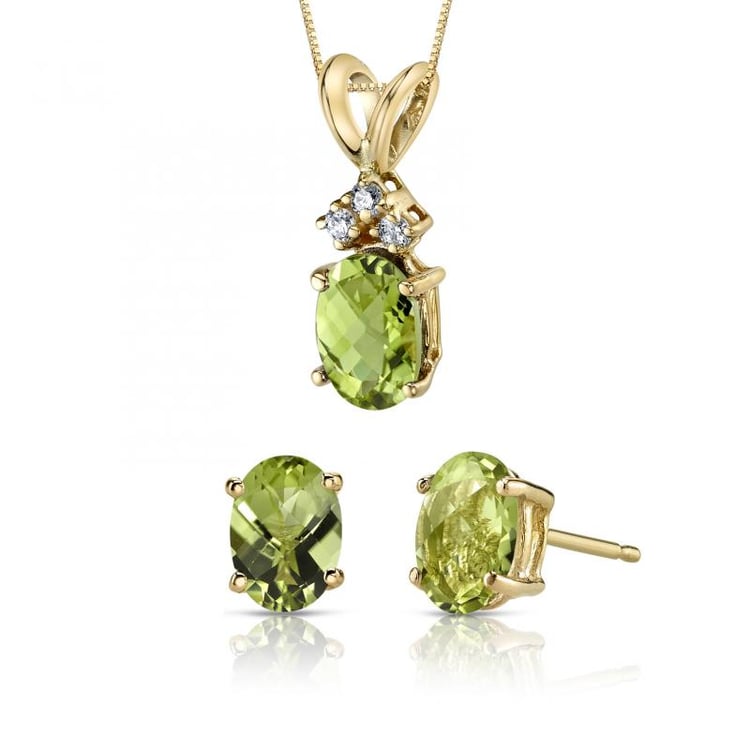 Goldene Schmuckkollektion