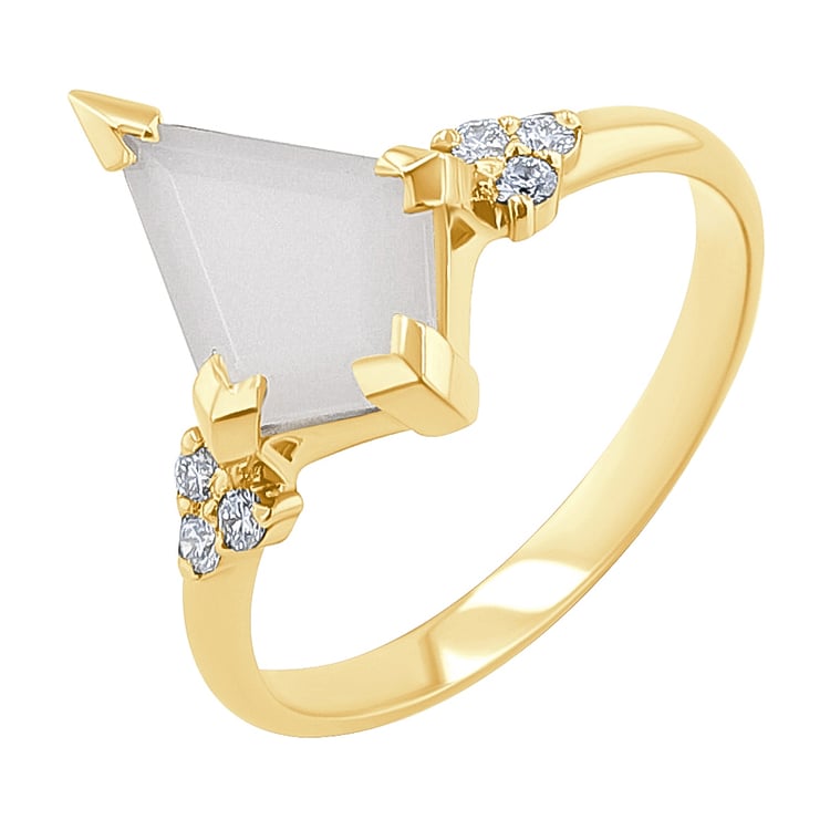 Ring mit einem milchigen Mondstein Kettil