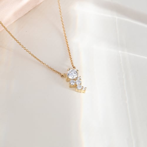 Schmuckset aus Cluster Schmuck mit Lab Grown Diamanten Ester