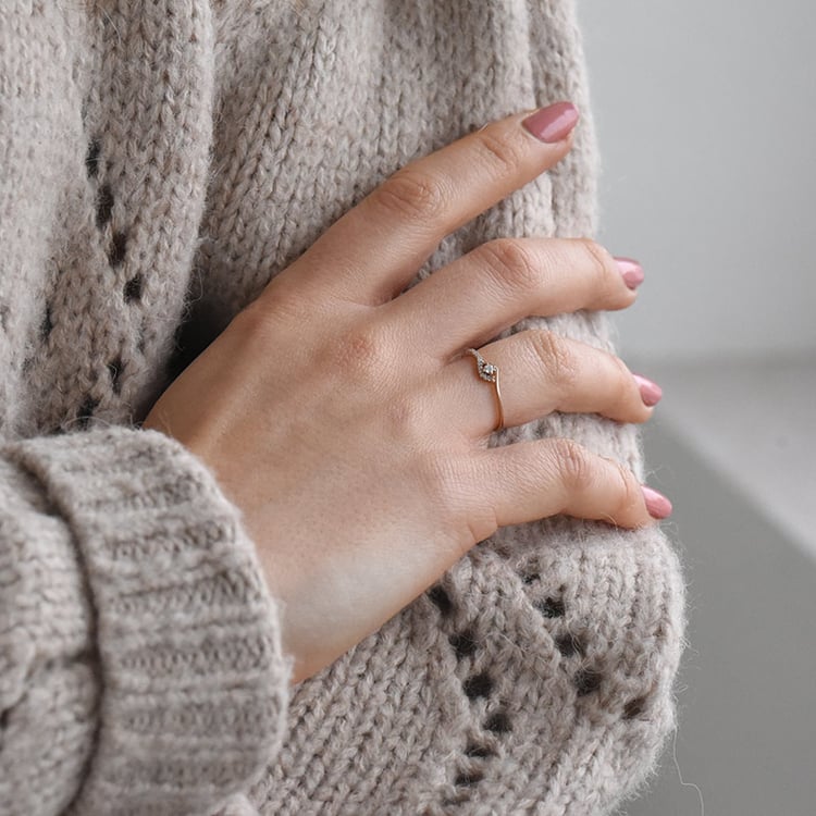 Goldener Verlobungsring mit Lab Grown Diamanten Anthia 90977