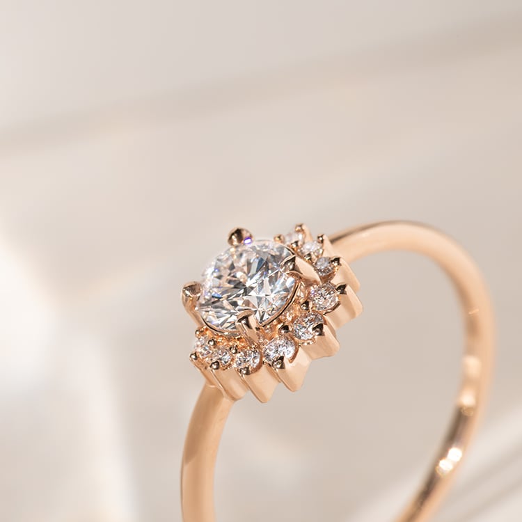 Halber Halo Ring mit Lab Grown Diamanten Sonnie 140115