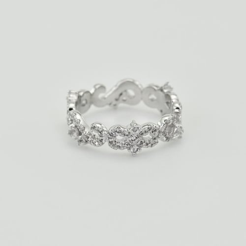 Eheringe aus einem Vintage-Ring mit Lab Grown Diamanten und einem flachen Ring Chaya