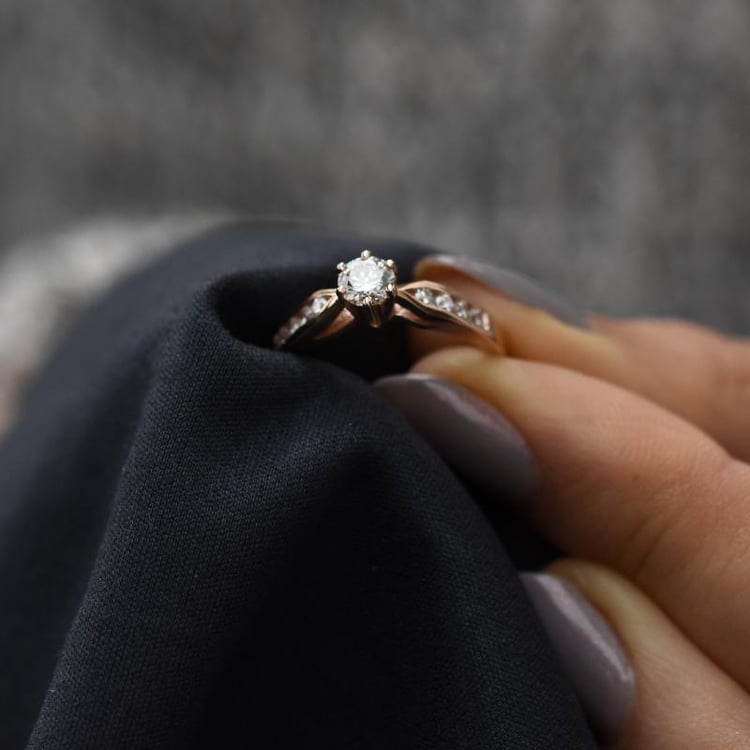 Verlobungsring mit Lab Grown Diamanten Mita 65946