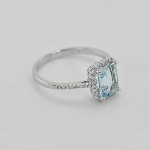 Goldener Diamantring mit Aquamarin Oceane