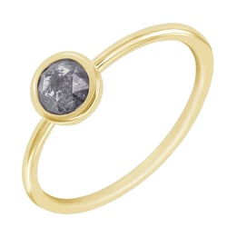 Ring mit Salt and Pepper Diamant Fermie