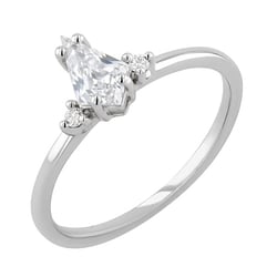 Goldring mit 0.41ct IGI-zertifiziertem Lab Grown Diamanten in Kiteform Adalia