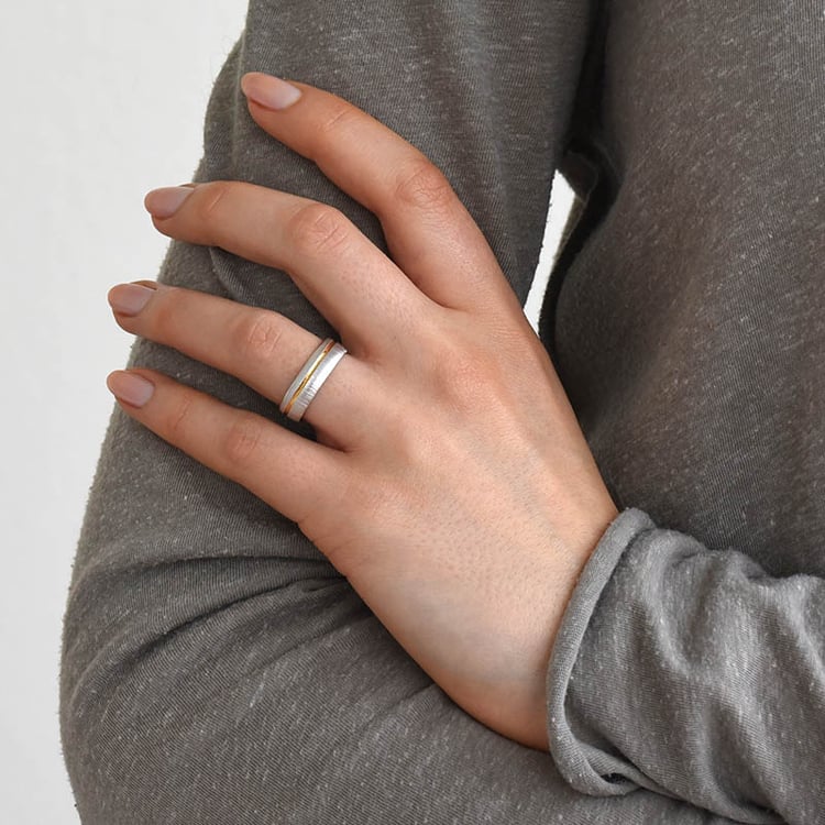 Goldene Eheringe aus kombiniertem Gold Miro 77715