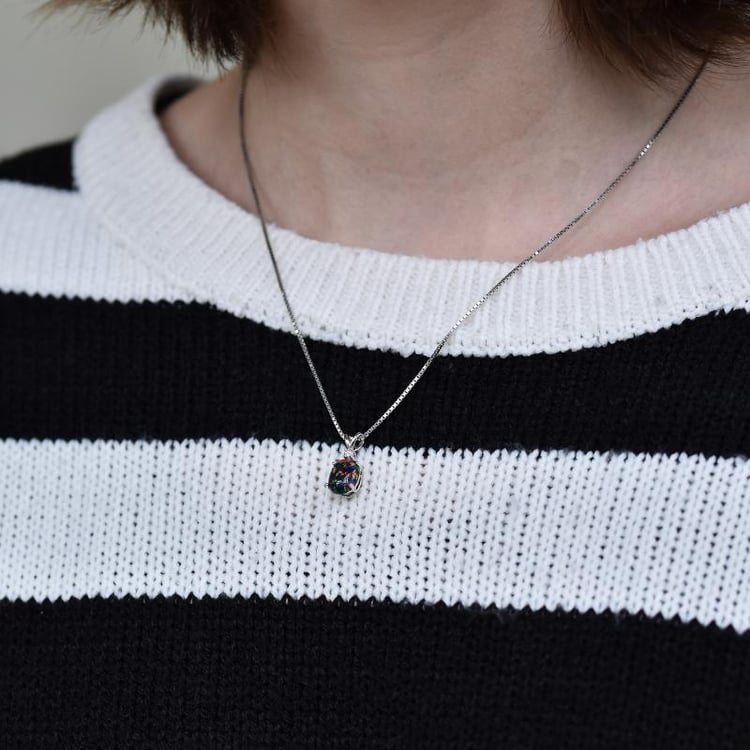 Halskette mit Opal 25860