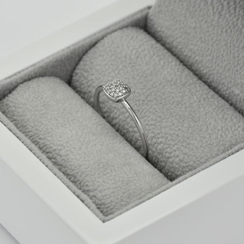 Goldring voller Diamanten Hevela