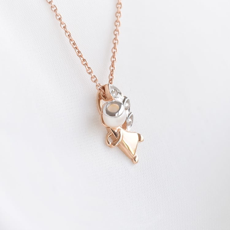 Anhänger in Engelform mit Perle und Diamanten Clytia 91779