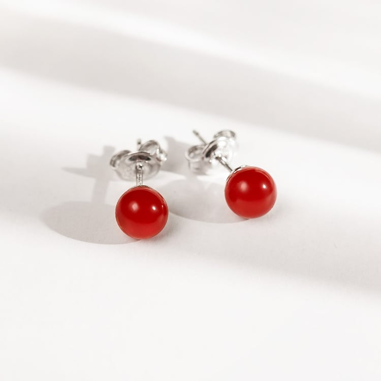 Minimalistische Ohrringe mit runden Korallen 158390