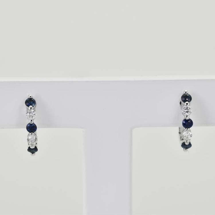 Creolen mit blauen Saphiren und Diamanten Chay 29718