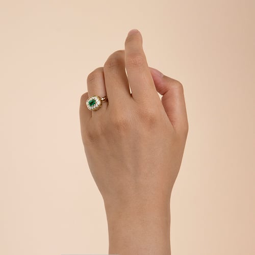 Goldring mit Smaragd und Diamanten Mare