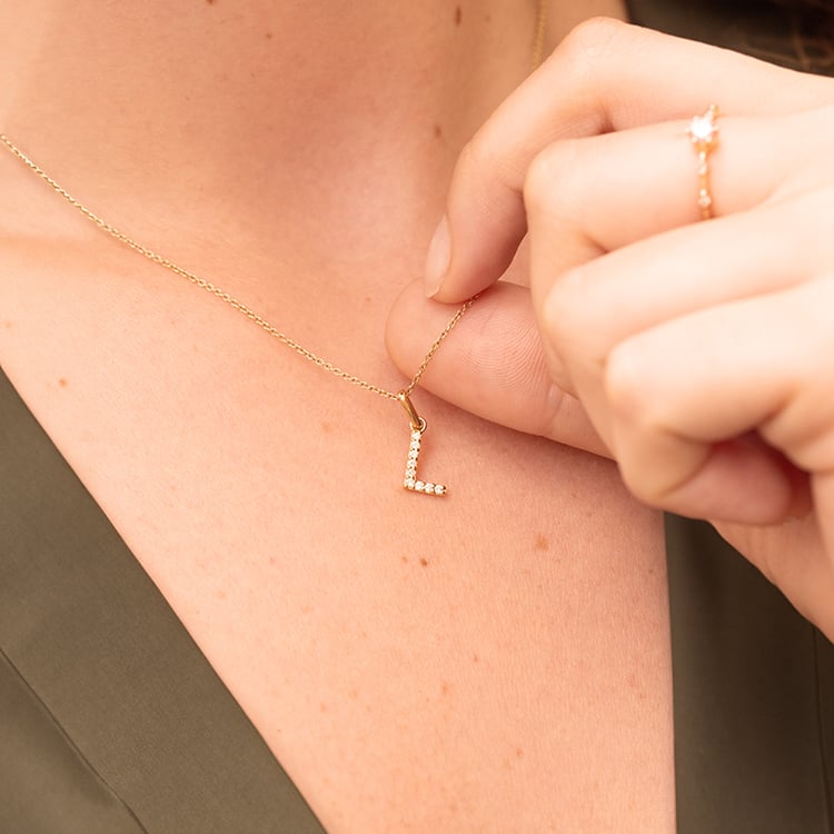 Silberner Buchstaben-Anhänger mit Lab Grown Diamanten Letra 142920