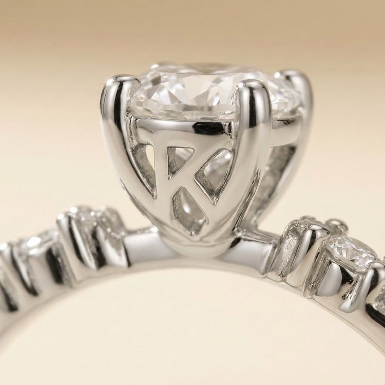 Verlobungsring mit Buchstabenund Lab Grown Diamanten Carina 167551