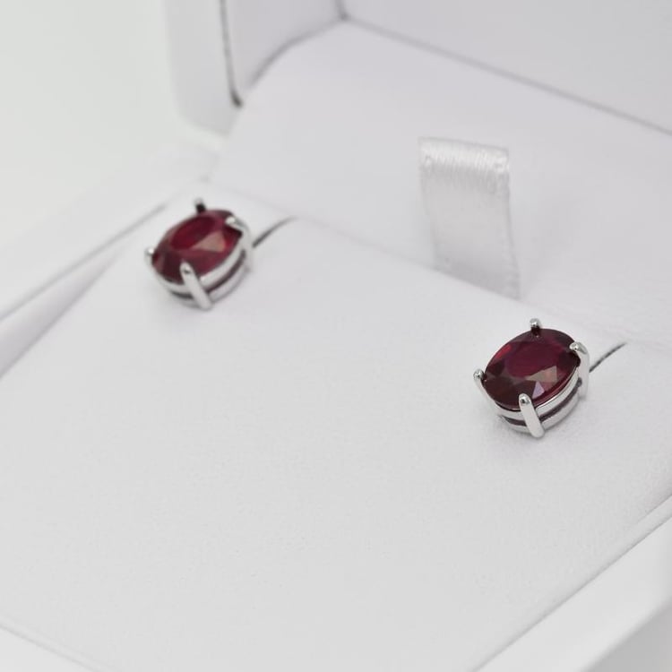 Rubinohrrringe 2615